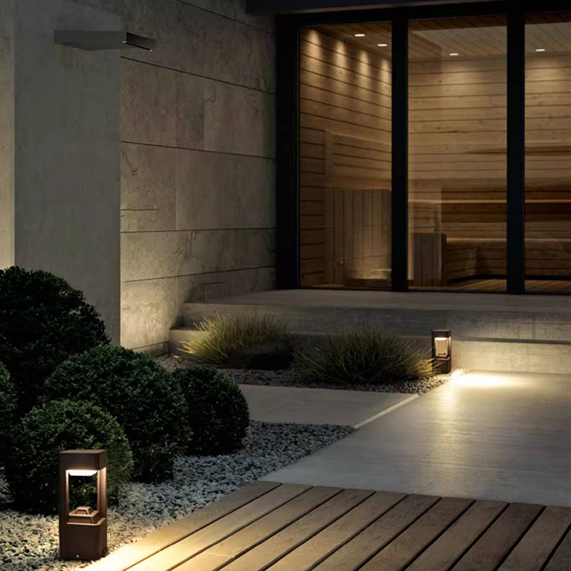 مصباح أرضي مضيء للساحات يعمل ب - مراجعة Outdoor Lighting Art وسعره