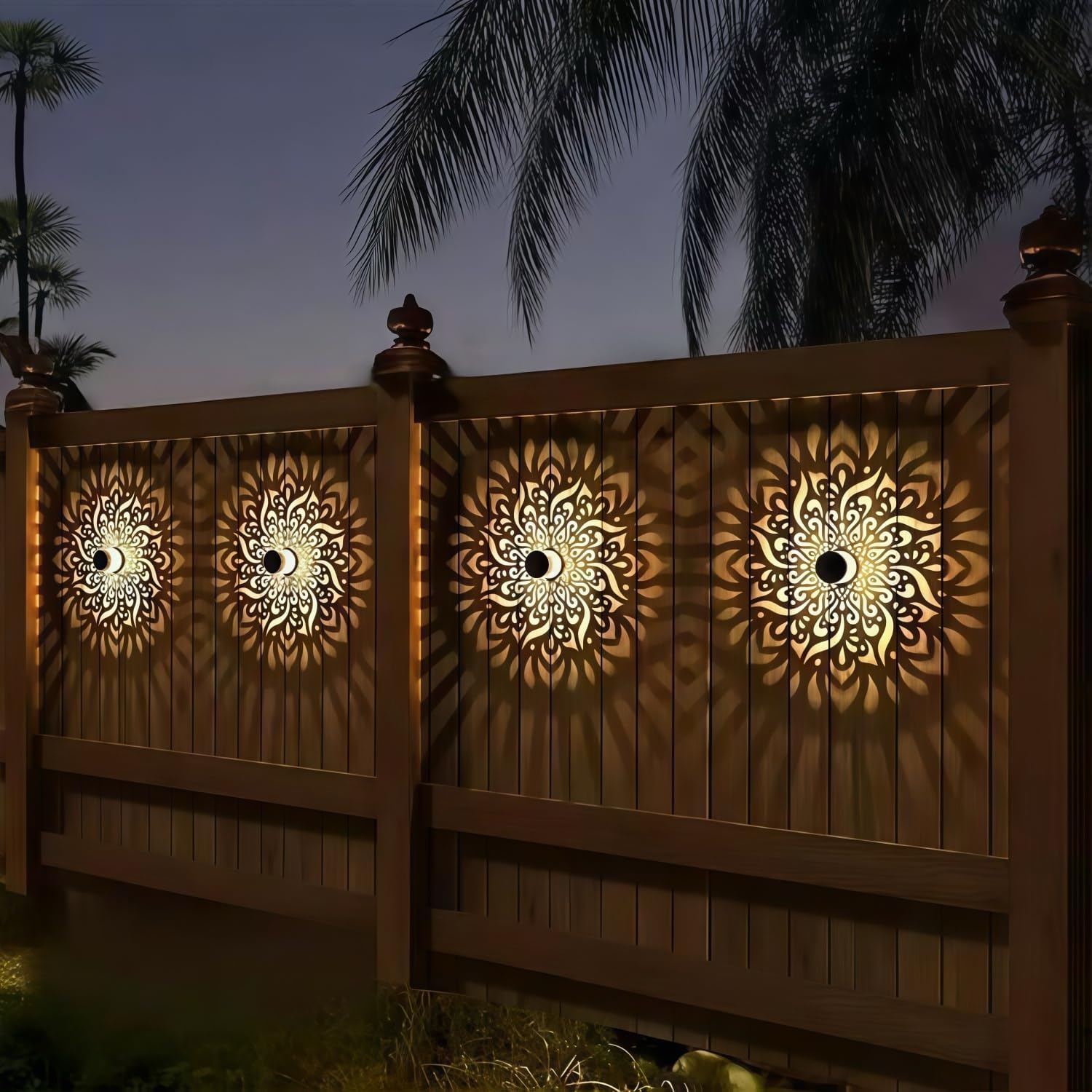 وحدتان من أضواء السياج الشمسية - مراجعة Outdoor Lighting Unit وسعره